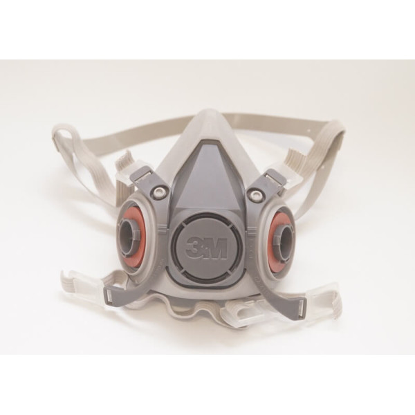 Полумаска 3M 6200 резиновая, средняя М (с фильтрами)